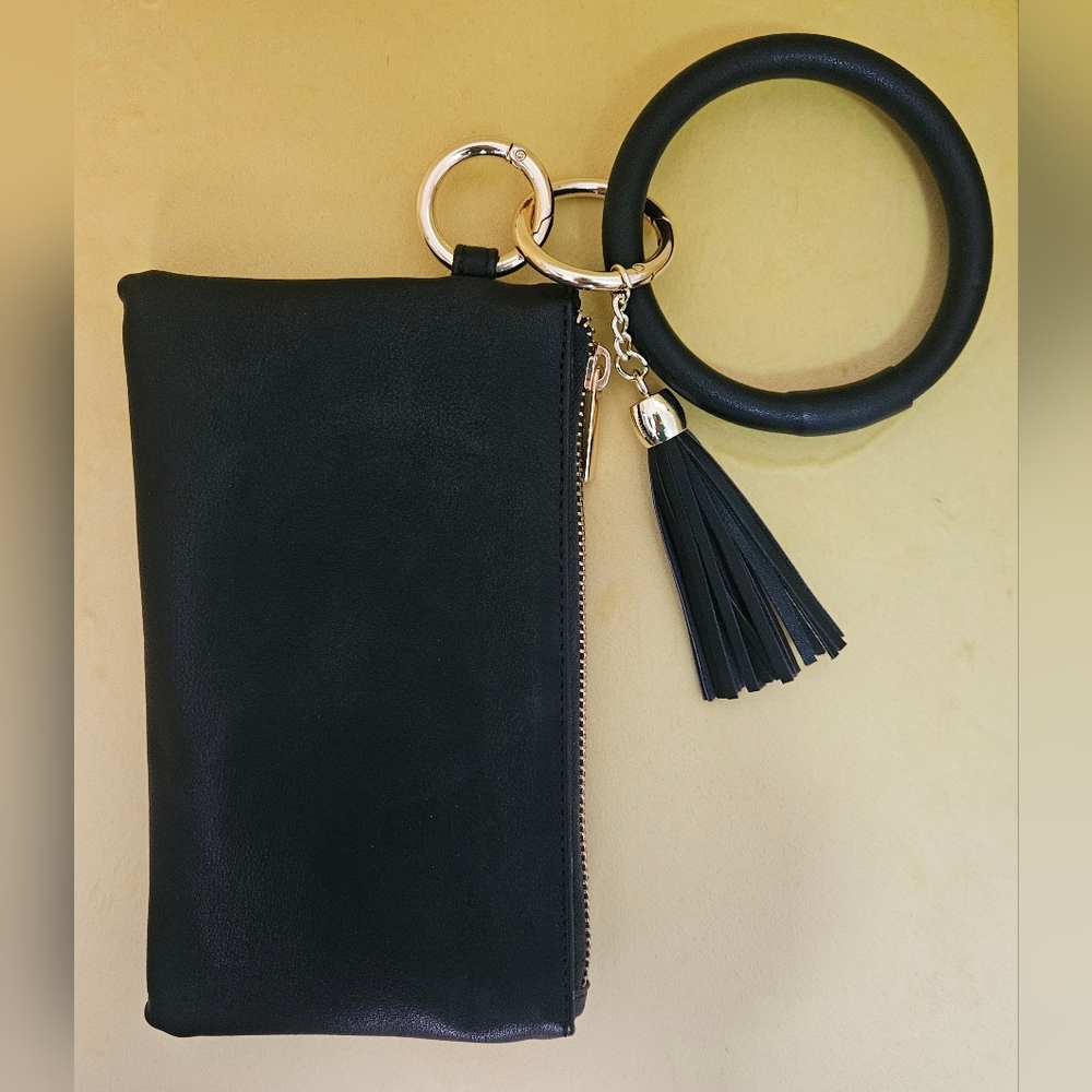 Black Bracelet Wristlet Wallet w/ Zipper Closure & Tassels Ornament- NWOT - Picture 2 of 5
